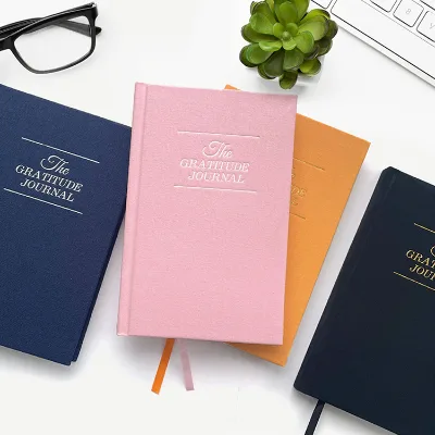2022 New Arrivals Low MOQ Eco Friendly Hardcover Journal Linen Planner 100gsm Cream Pages Cloth Notebook