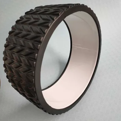 HUAYI New Tech Embossing Silk Printing Yoga Accessories TPE/EVA/ABS Material Pilate Exercises Yoga Wheel for Sale