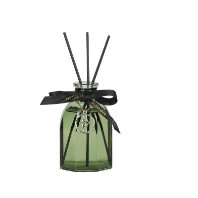 Wholesale Custom Luxury Hotel Private Label Flameless Perfume Oil Fiber Rattan Stick Glass Bottle Reed Fresh Fragrance Oil