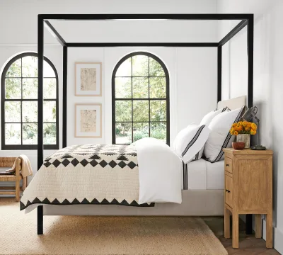 High Quality Most Popular Vintage king Size Frame Black Metal Canopy Antique Bed for Sale