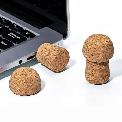 Creative Soft Wood Mushroom-Shaped USB Flash Drive 8GB/16GB with Custom Logo USB 2.0/3.0 Interface Promotional Gifts Wholesale