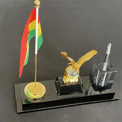 New Manufacturer Customized Creative Luxury Handmade Crystal Pen Holder with Metal Eagle Gift Set