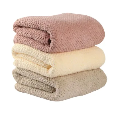 Japanese-Style Coral Fleece Bath and Beach Quick-Drying Towel Customizable Pineapple Face Wash Towel for Adults Men and Women