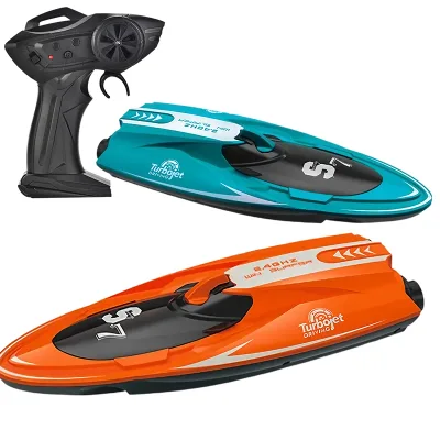 Remote Control High Speed Boat Dual RC Jet Boat Turbojet Propellers Long Control Range With 2.4G Signal and Anti-Drag Design