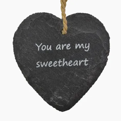 Wholesale Price Natural Black Heart Shape Slate Slate Gifts Customized Plaque with Printing for Home Decoration