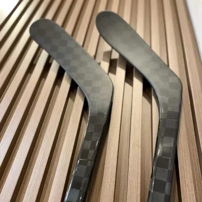 Factory Wholesale Cost-effective Flex 70 75 85 95 18K Woven Carbon Ice Hockey Stick Adult Ice Hockey Game Use