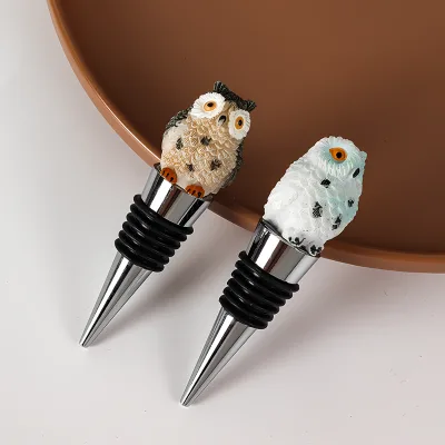 Resin Owl Design Claret Bottle Seal Cap Christmas Ornamental Wine Stopper Tabletop Wine Accent Screw Cap Bottle Cap for Party
