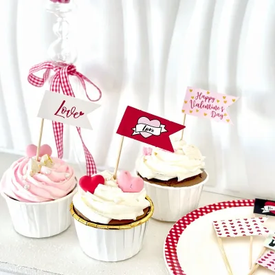 Korean Paper Valentine's Day Cake Flag Planting Happy Valentine's Day Paper love Small Flag Cake Topper Suppliers