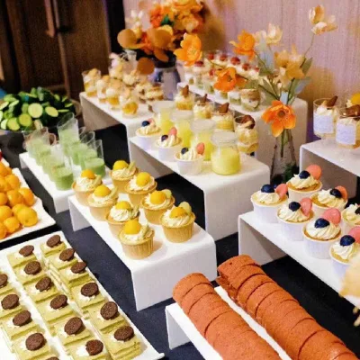 Customized OEM/ODM Size/Color Acrylic Buffet Riser Cake Stand