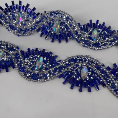 Factory Direct Blue Eyes Design Shiny and Sparkle Stones Crystal Trims Trimming