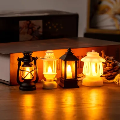 1pc Small Kerosene Lamp Miniature Nightlight Dollhouse Miniature Model Led Retro Kerosene Lamp Shooting Materials