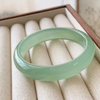 High Quality Wide Natural  Stone Bangles Women's Gift Green Aventurine Jade Bangle Bracelet Women