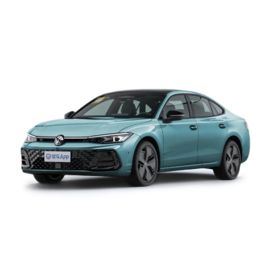 Luxurious Comfort 2.0T Volks-wagen Passat Gasoline Sedan Energy-Efficient with Panoramic Sunroof and Rear Camera Fabric Seats