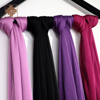 Glamoroux Perspiration Quick-dry Not Slippery Opaque Semi Matt Satin 100% Polyester Jersey Hijab Rhinestone Solid Design Anti-UV