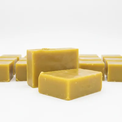 DELI Pure Natural Cosmetic Grade Beeswax Yellow 0.5kg Blocks in Bag