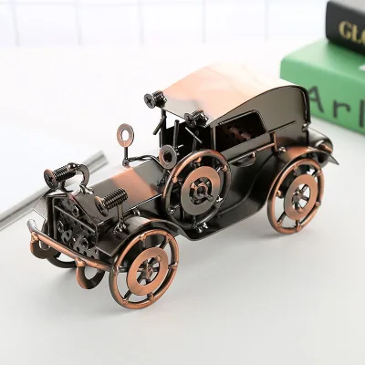 Vintage Retro Classic Car Model Ornaments Bars Coffee Shops Iron Art Decorative Crafts Wedding & Birthday L3 Paper Box