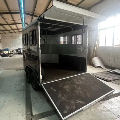 Custom Grey Horse Trailer,Tandem Axle 2-Horse Straight Load Trailer,Electric Brake Trailer