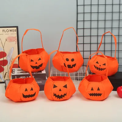 Halloween Portable Pumpkin Bag Kids Candy Gift Bag Party Holiday Ghost Happy Halloween Day Dress up Cloth Bags