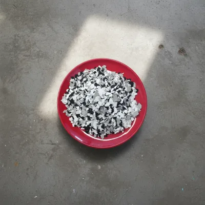 Anti Aging Lightweight Mineral Flake for Architectural Coatings and Industrial Surface Decoration Composite Rock Chip