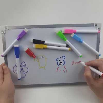 Eco Friendly Magnetic Dry Erase Whiteboard Marker Pens Assorted Color Quick Dry for Home Use and Office Stationery