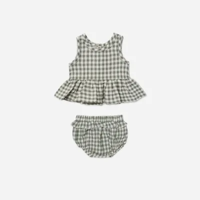 Custom Color Baby Girls Suit Wholesale Baby Girls Clothes Children Wear Ruffle Outfits Apricot Floral Sleeveless Peplum Set