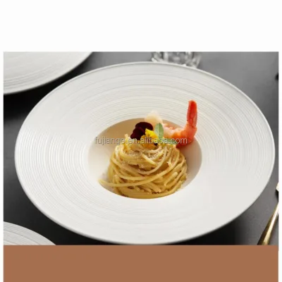 Wholesale Luxury Round Matte White Lined Ceramic Dish Dinner Dishes & Plates Porcelain Steak Porcelain Course Plater Restaurant