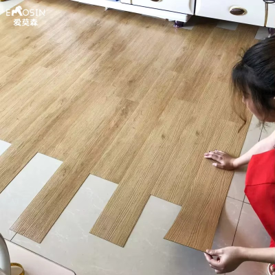 Wood Like Plastic Flooring LVT Flooring Self Adhesive With Cheaper Price