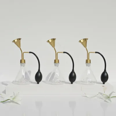 500ML Cooper Spray Bottle OEM Custom Logo Copper Perfume Bottle Set with Wood Stand and Brass Incense Perfume Smelling Bottles
