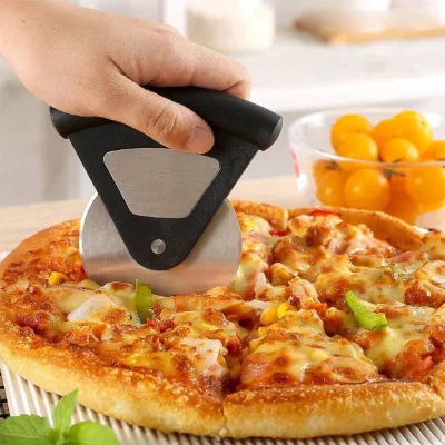 Stainless Steel Pizza Cutter Circular Arc Handle Pizza Cutter Pizza Cake Cutter Multi-functional Kitchen Baking Tool