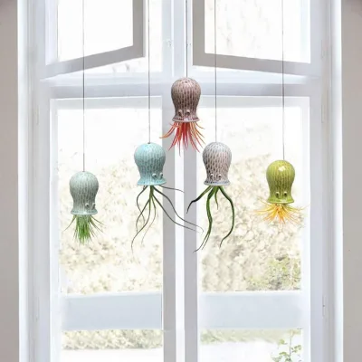 Large Jelly Fish Air Plant Ceramic Hanger Planter Cartoon Design Metal Air Plant Holder Perfect Hanging Pot Air Plant Garden