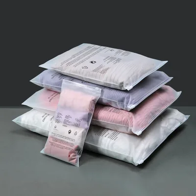 Custom Clear Plastic Garment Packaging Bags Waterproof Zipper Bag With Warning