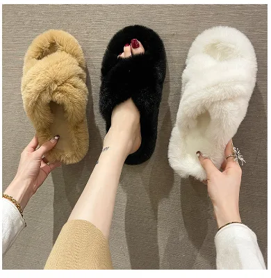 Hot Winter Fashion Fur PVC Thick Sole Fuzzy Slippers Women's Plush Slippers Home Slippers