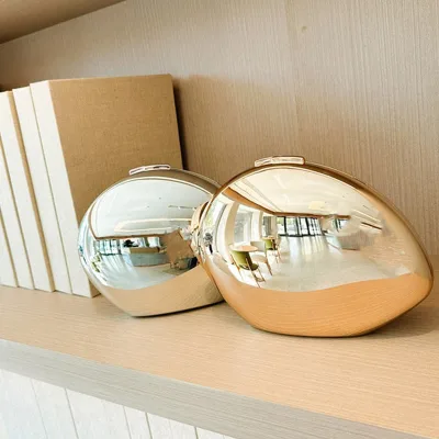 Trending Women Smooth Mirror Goose Egg Shape Chains Hand Clutch Bag with Chain for Wedding