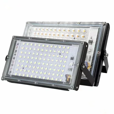 IP67 Waterproof 100W/200W LED Floodlight Exterior Flood Light with Remote Control Solar Powered Flood Lights Old Model