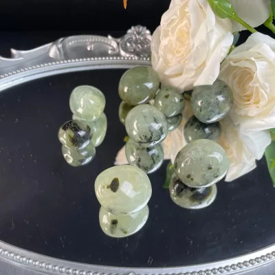 Wholesale Natural High Quality Crystal Healing Prehnite Tumble Stone for Stress Relief
