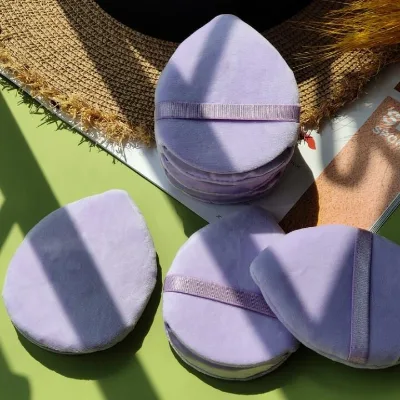 Oval-shaped Double-sided Powder Puff With an Opening