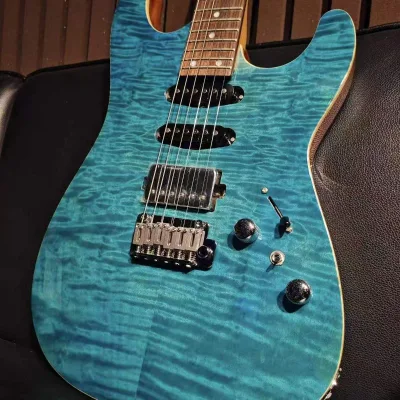 Tiger Pattern Water Ripple Blue Small Double-Neck Electric Guitar with Rosewood Fretboard 24 Frets LJ-12