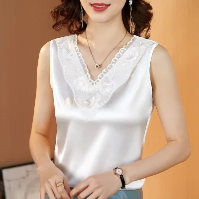 Fashion Summer Plus Size Sleeveless Top Women's Lace V-neck Vest Camisole