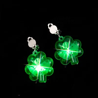 Party Decoration Nightclub Trendy Couples Led Luminous Earrings Flashing Light Stud Earrings Accessories for Men and Women