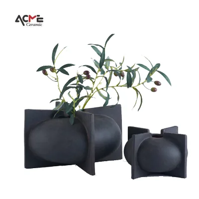 Minimalist Nordic Style Decorative Wabi-sabi Vase Modern Home Decor Ceramic Pampas Flower Vase for Home Decor