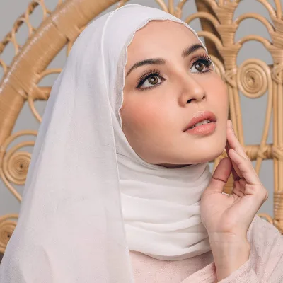 New Cotton Women Scarf Hijab Edge Pearl Scarf Soft Muslim Turban Arab Muslim Cotton Hijab