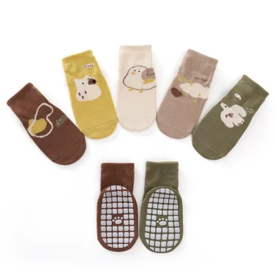 Custom logo Cartoon Infant Thick Winter Bamboo Funny Boy Organic Cotton Non slip Grip Baby Anti slip Kids Socks