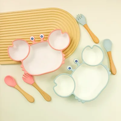 Wholesale Silicone Bowl with Spoon and Fork Kids Tableware Feeding Set Crab Plato Infant Suction Bowl Custom Logo Mealtime Set