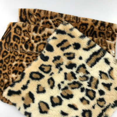 700g/m 12mm Hair 100% Polyester Super Soft Leopard Print Faux Rabbit Fur