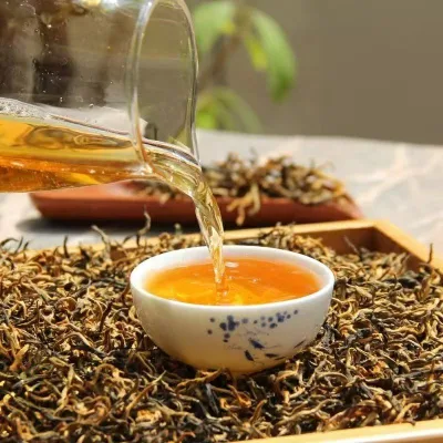 Wholesale Yunnan Jinshi Dian Hong Black Tea Loose Tea Golden Silk Black Tea
