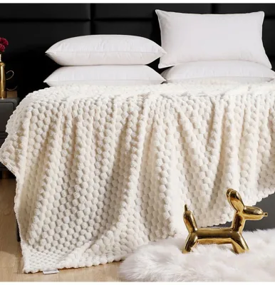 JuChen Solid Color Coral Fleece Flannel Blanket 100% Polyester Knitted Eco-friendly Modern Simplicity Embossed Design for Winter