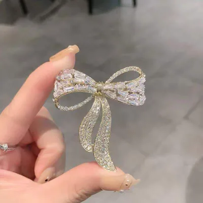 Fashion Glitter Full Diamond Zircon Bowknot Tie Brooches Women Elegant Suit Coat Corsage Luxury Brooch