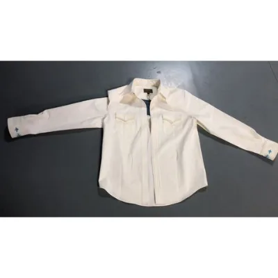 Casual and fashionable shirt