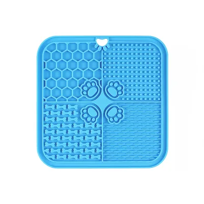 New Arrival Custom Logo Silicone Dog Lick Mat Dog Feeder Bowl LAccessory to Slow Down Pet's Eating for Small Animals