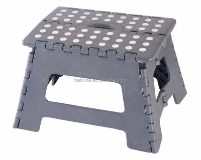 Colorful Strong Hot Sell in Germany with 18pcs Metal Screw Passed EN14183 Outdoor Stackable Plastic Folding Sitting Stool